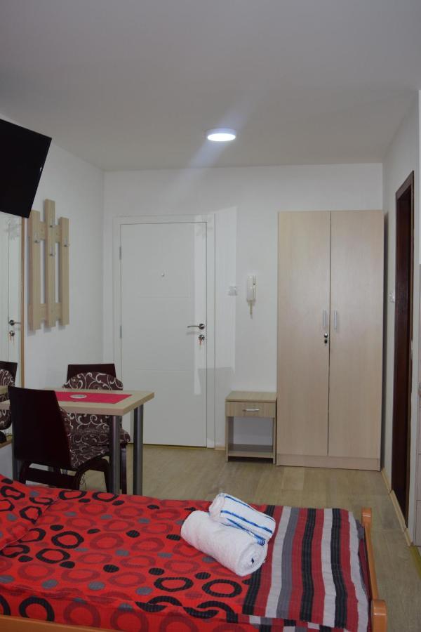 Nadja Apartment Novi Sad Exterior photo